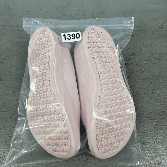 NOBULL Canvas Trainers Pink Womens Size 7 Lightweight Minamalist Gym Shoes - Picture 11 of 11